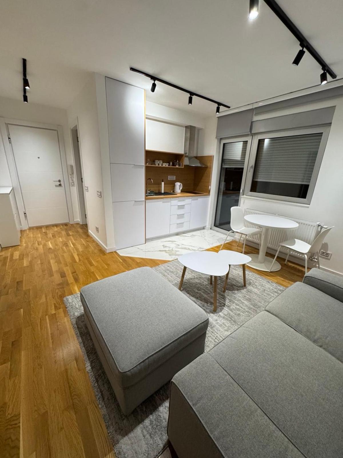 Vulkan Lux Apartments Zemun Exterior foto